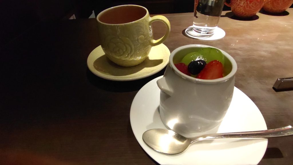 カメリア特製プリン＆紅茶